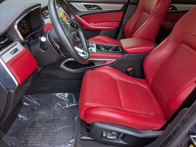 Certified 2025 Jaguar F-PACE R-Dynamic S image 17