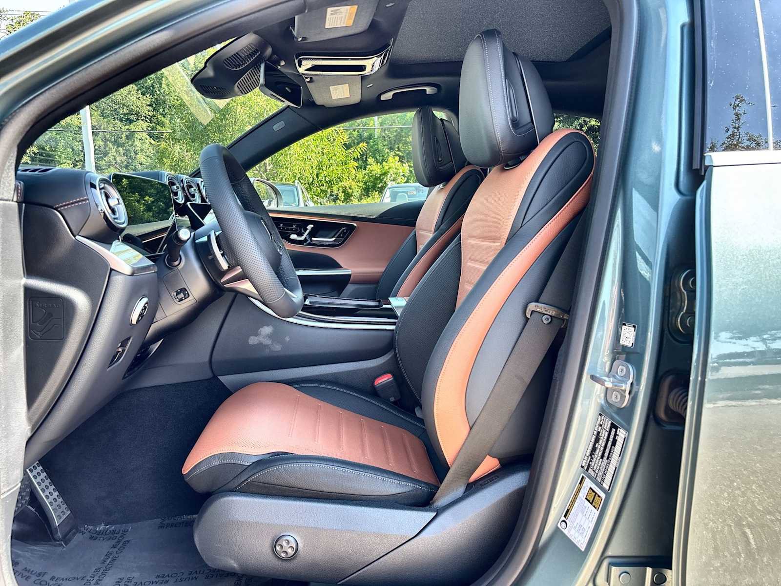 New 2026 Mercedes-Benz GLC 300 4MATIC image 3