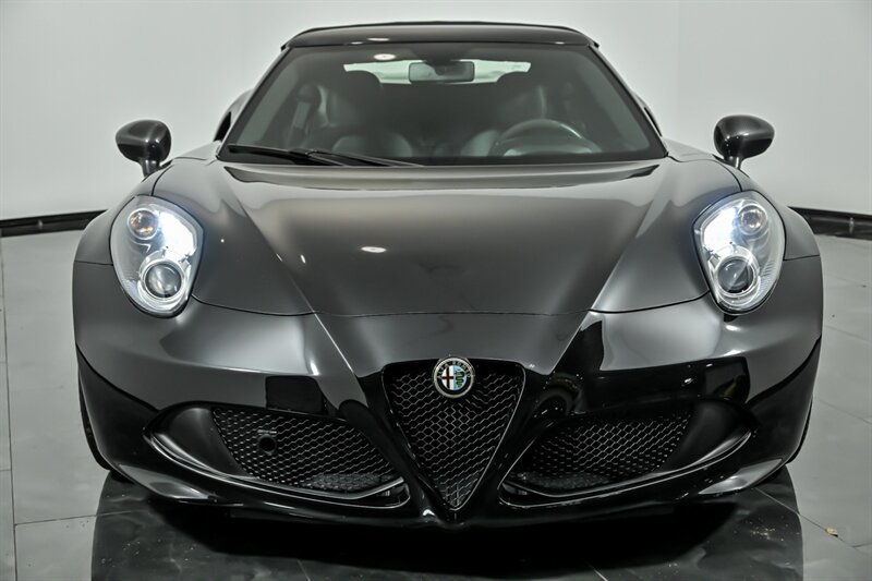 Used 2016 Alfa Romeo 4C Spider RWD image 4