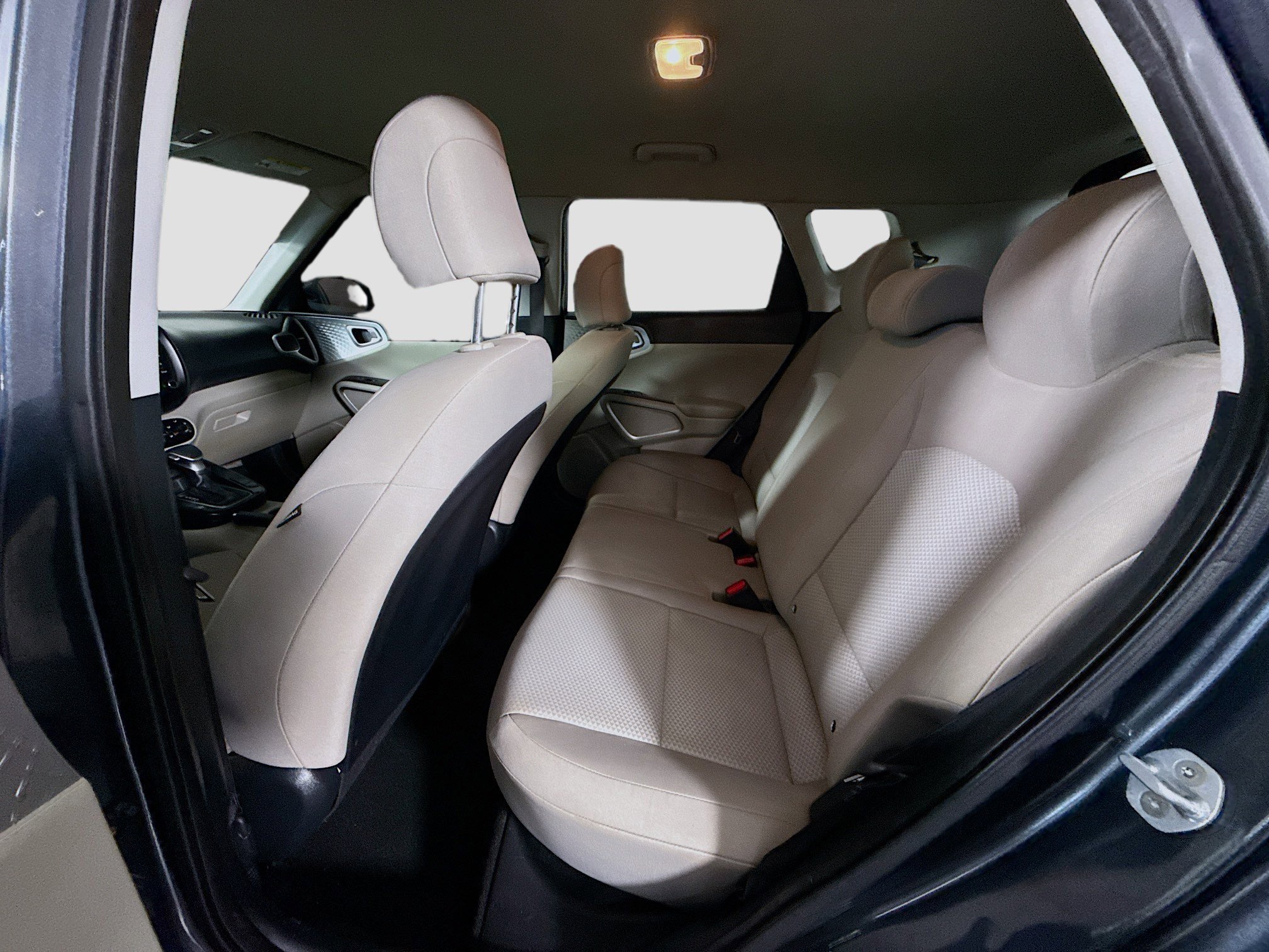 Used 2020 Kia Soul LX image 24