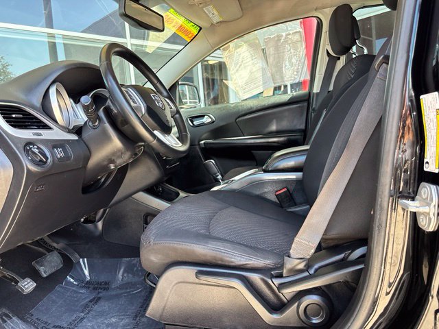 Used 2015 Dodge Journey American Value Package w/ Flexible Seating Group FWD image 13