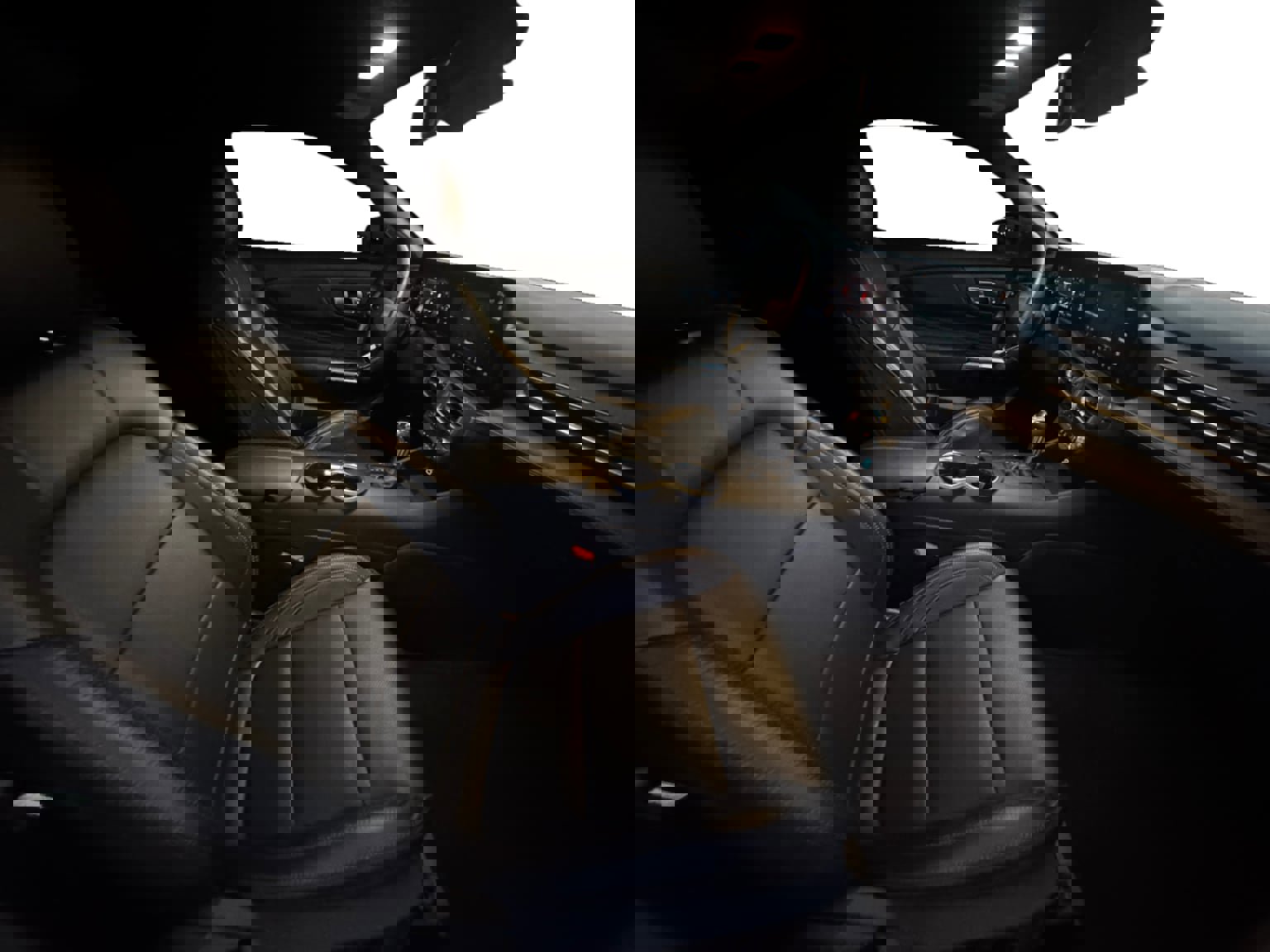 Used 2025 Ford Mustang GT Premium image 16