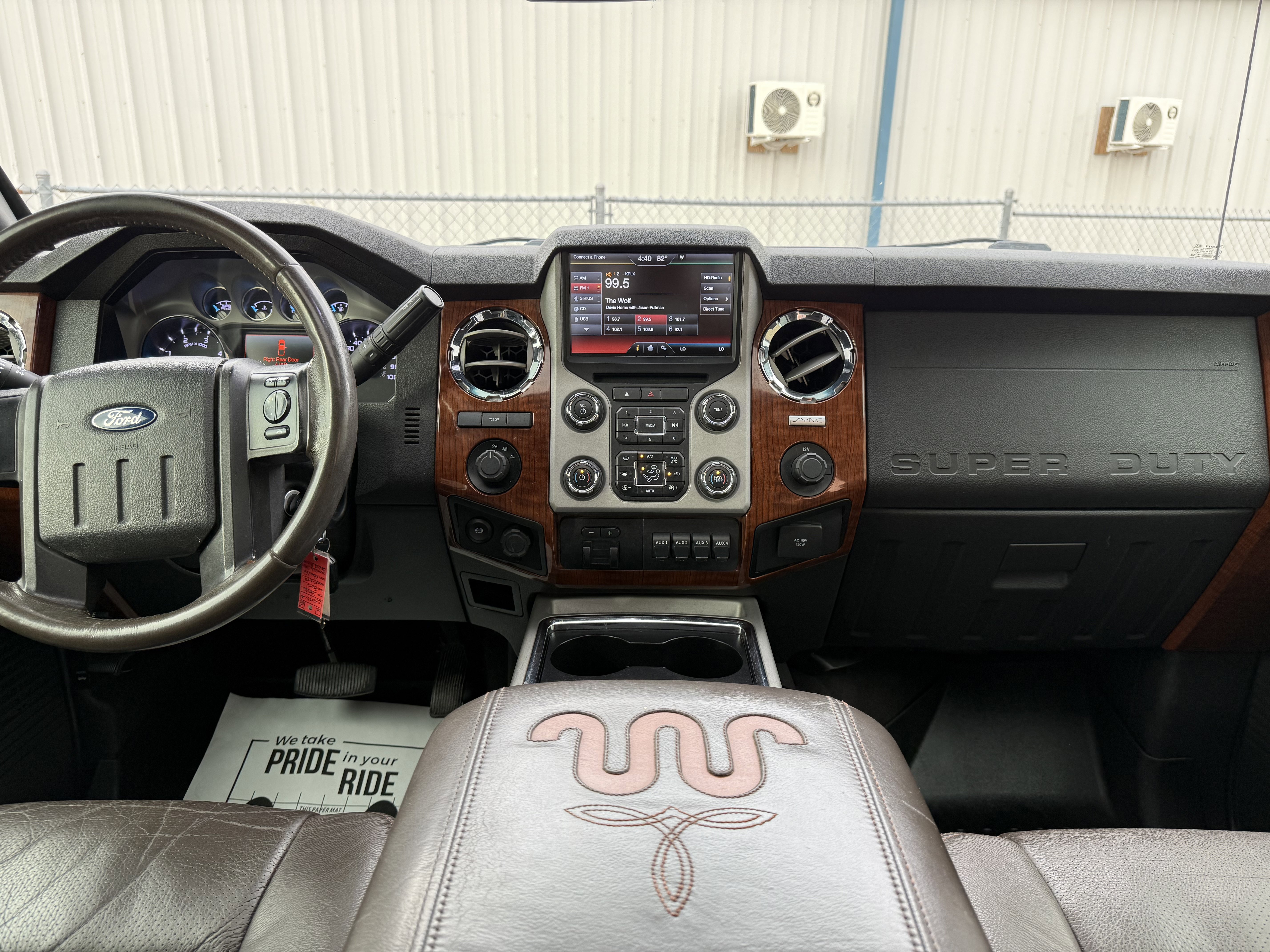 Used 2016 Ford F350 King Ranch w/ King Ranch w/Chrome Package image 28