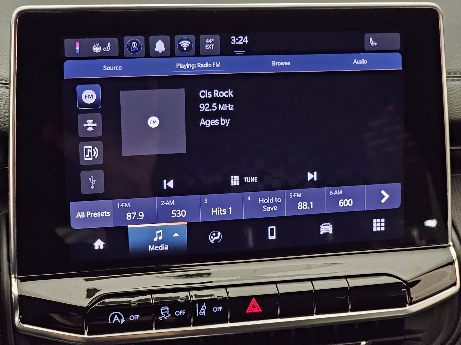 New 2026 Jeep Compass Latitude AWD/4WD image 23
