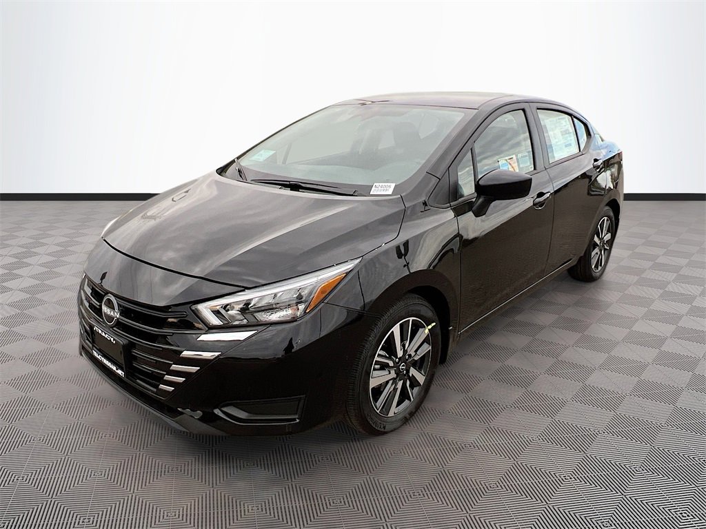 New 2025 Nissan Versa SV image 3