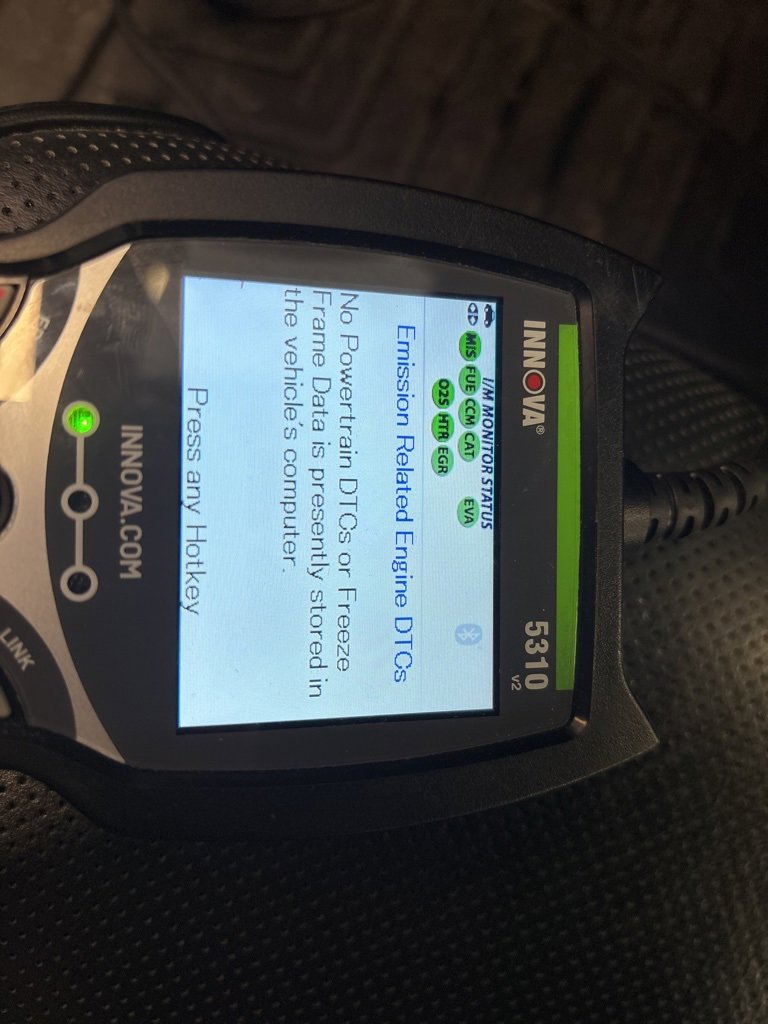 Used 2015 Chrysler 300 C Platinum w/ Harman/Kardon Audio Group image 6