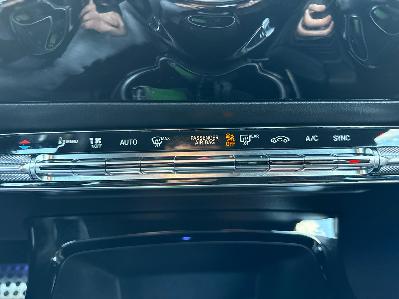 Used 2020 Mercedes-Benz CLA 250 4MATIC image 52