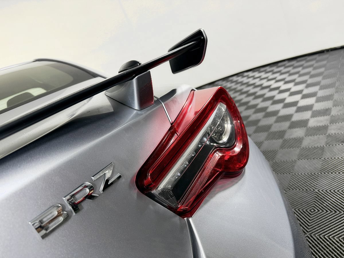 Used 2018 Subaru BRZ Premium w/ Popular Package #2 RWD image 12