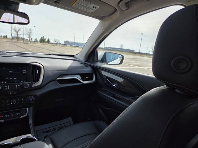 Used 2024 GMC Terrain Denali w/ Denali Premium Package image 56