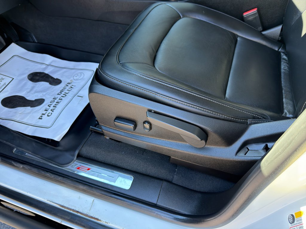 Used 2019 Chevrolet Colorado ZR2 image 18