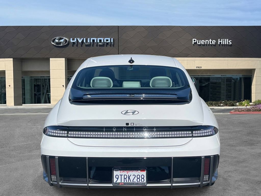 Used 2025 Hyundai Ioniq 6 SEL image 5