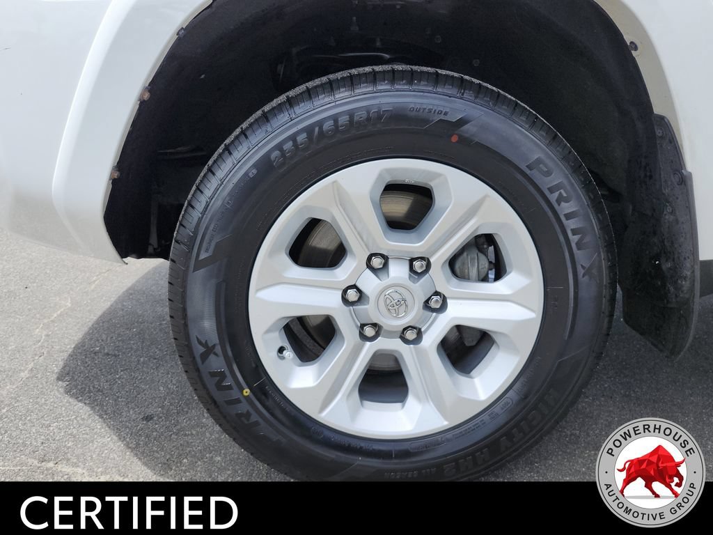 Used 2024 Toyota 4Runner SR5 RWD image 34