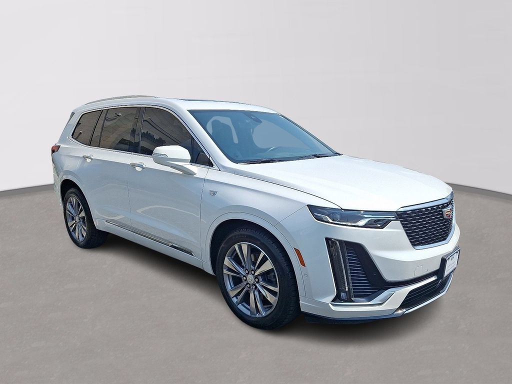 Certified 2024 Cadillac XT6 Premium Luxury w/ Technology Package AWD/4WD image 3