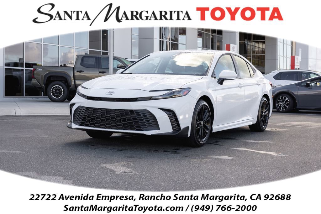 Used 2026 Toyota Camry SE w/ Convenience Package FWD image 1