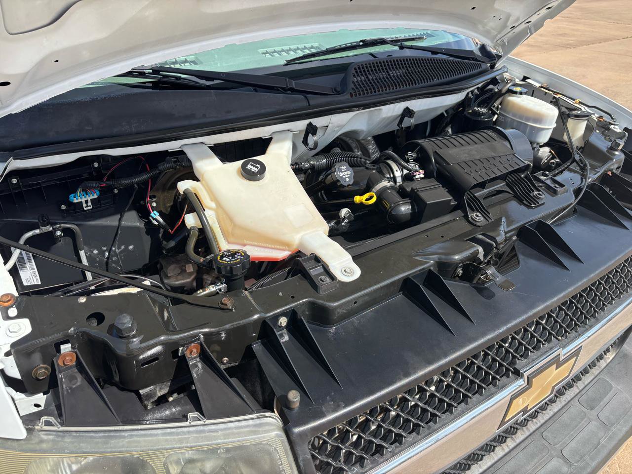 Used 2014 Chevrolet Express 3500 LT w/ LT Preferred Equipment Group image 19