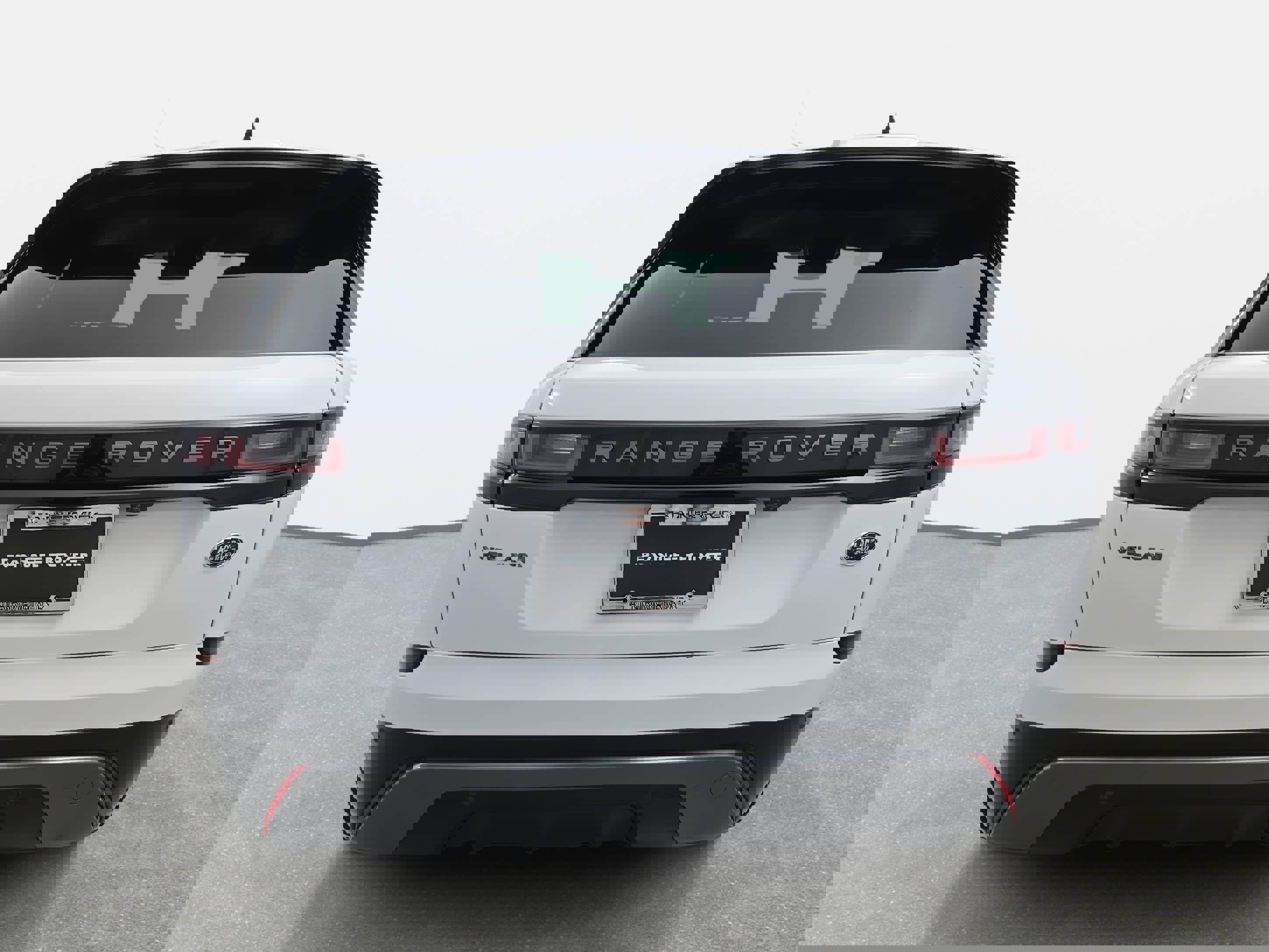 Used 2023 Land Rover Range Rover Velar R-Dynamic S image 6