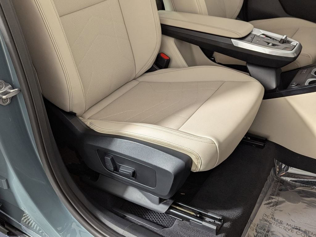 Certified 2023 BMW X1 xDrive28i w/ Premium Package image 28