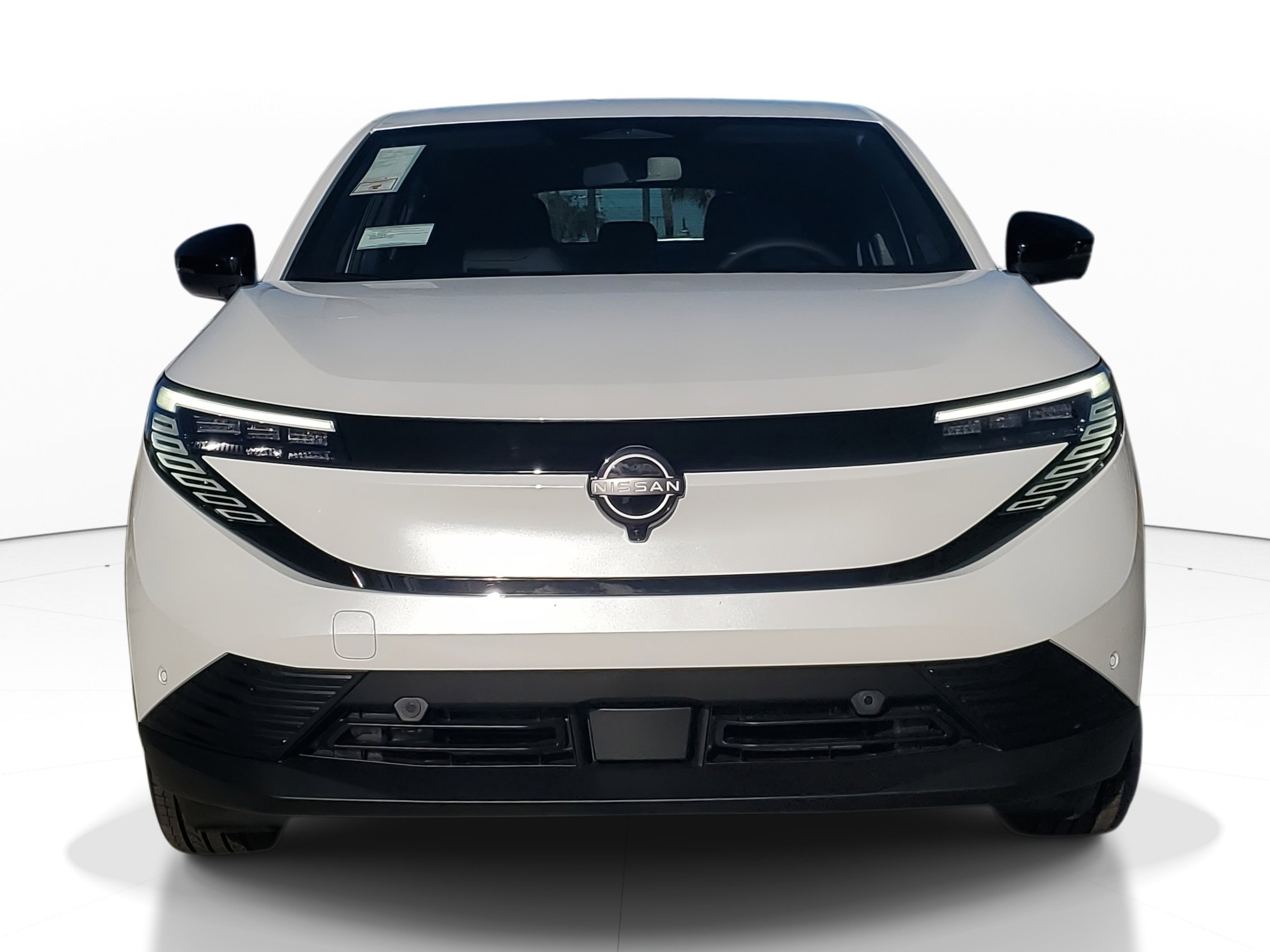 New 2026 Nissan Leaf SV+ w/ Floor Mat Package (SV+) image 2