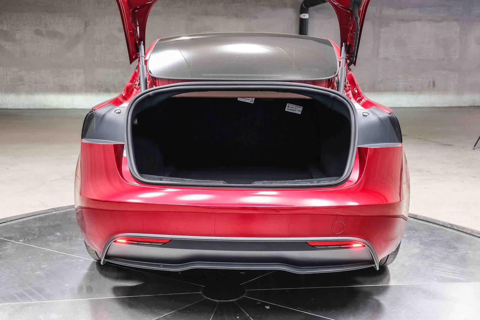 Used 2024 Tesla Model 3 Standard Range RWD image 28