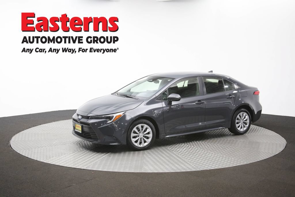 Used 2023 Toyota Corolla LE FWD image 55