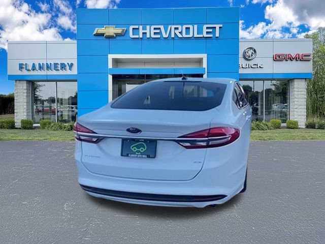 Used 2018 Ford Fusion SE image 8