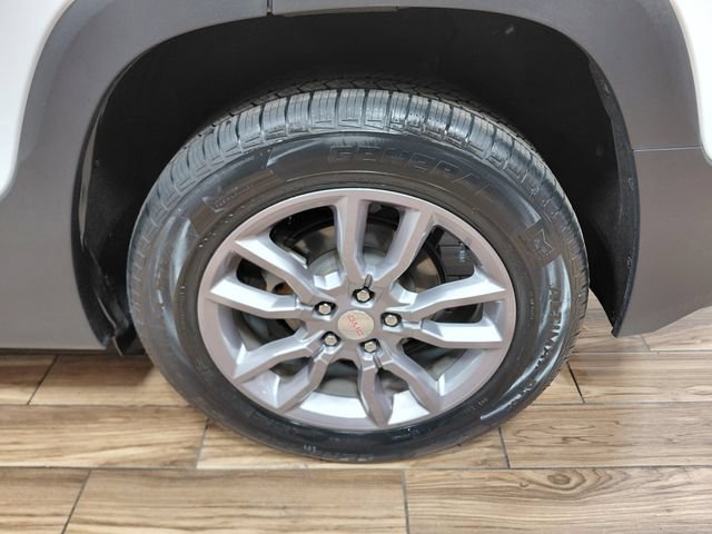 Certified 2024 GMC Terrain SLT AWD/4WD image 11