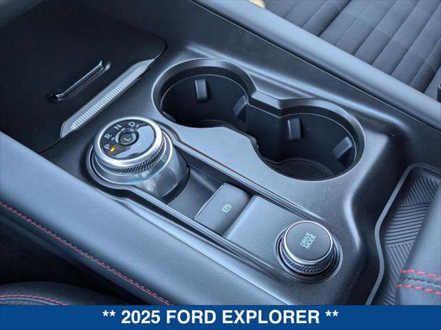 Used 2025 Ford Explorer ST-Line w/ Premium Package image 20