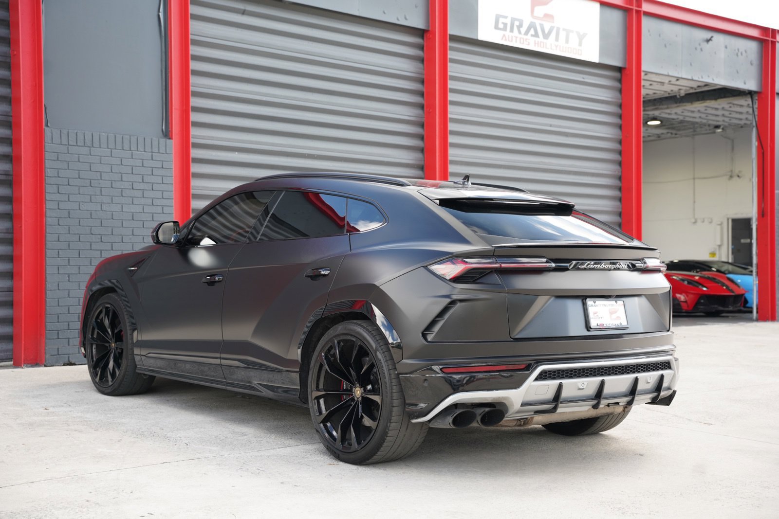 Used 2019 Lamborghini Urus AWD/4WD image 12