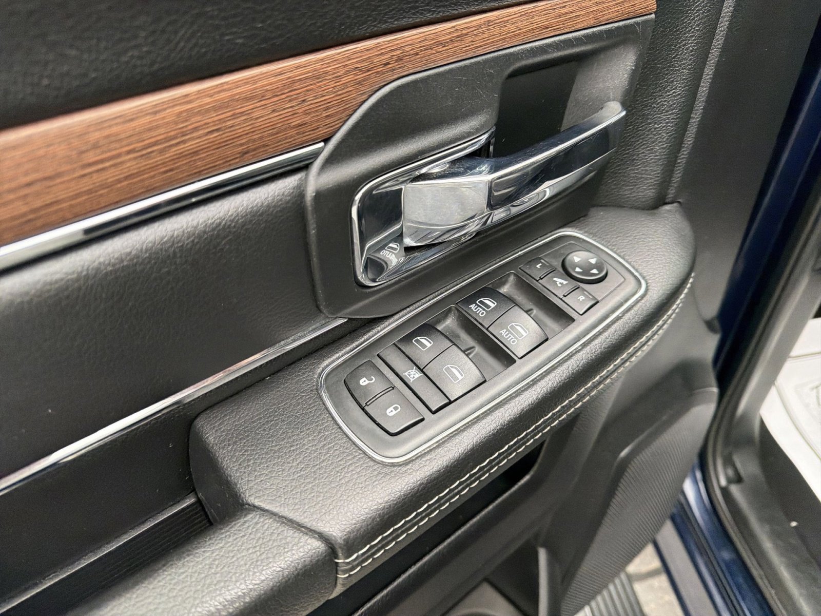 Used 2018 RAM 2500 Laramie image 20