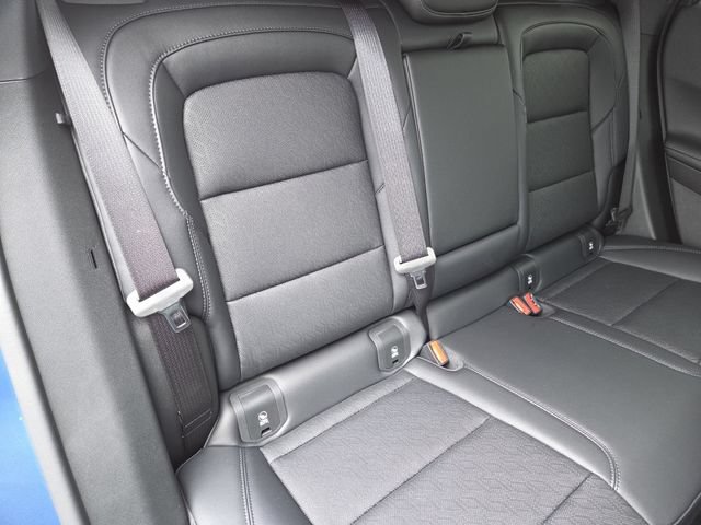 New 2027 Chevrolet Equinox LT w/ Convenience Package II FWD image 21