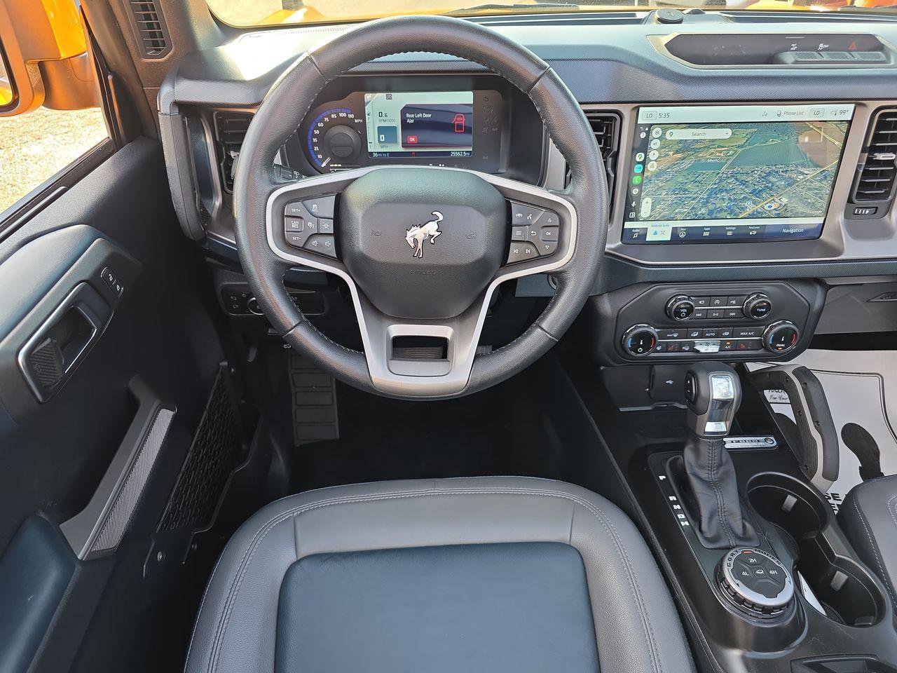 Used 2022 Ford Bronco Outer Banks image 6