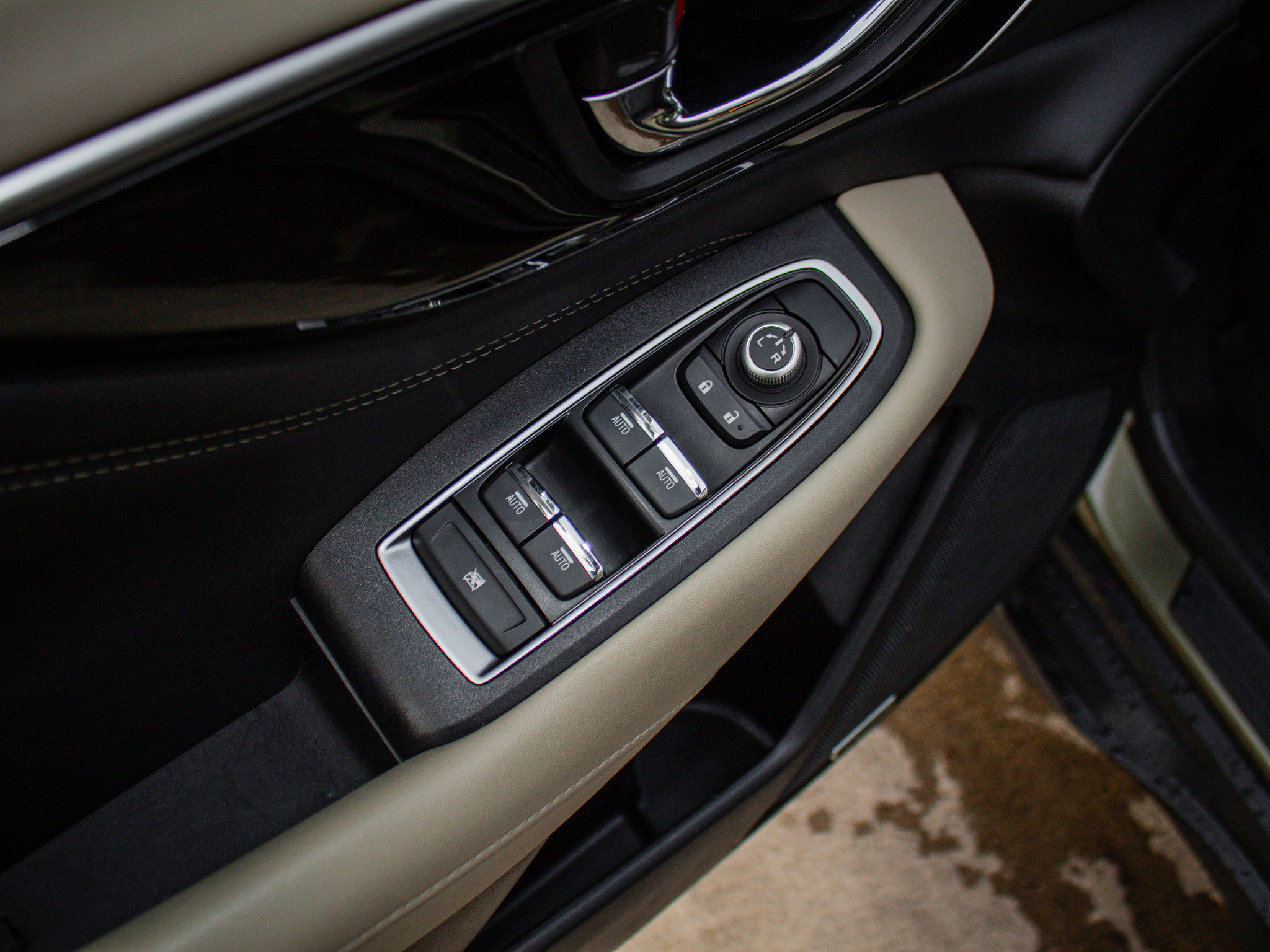 Used 2022 Subaru Outback Limited image 15