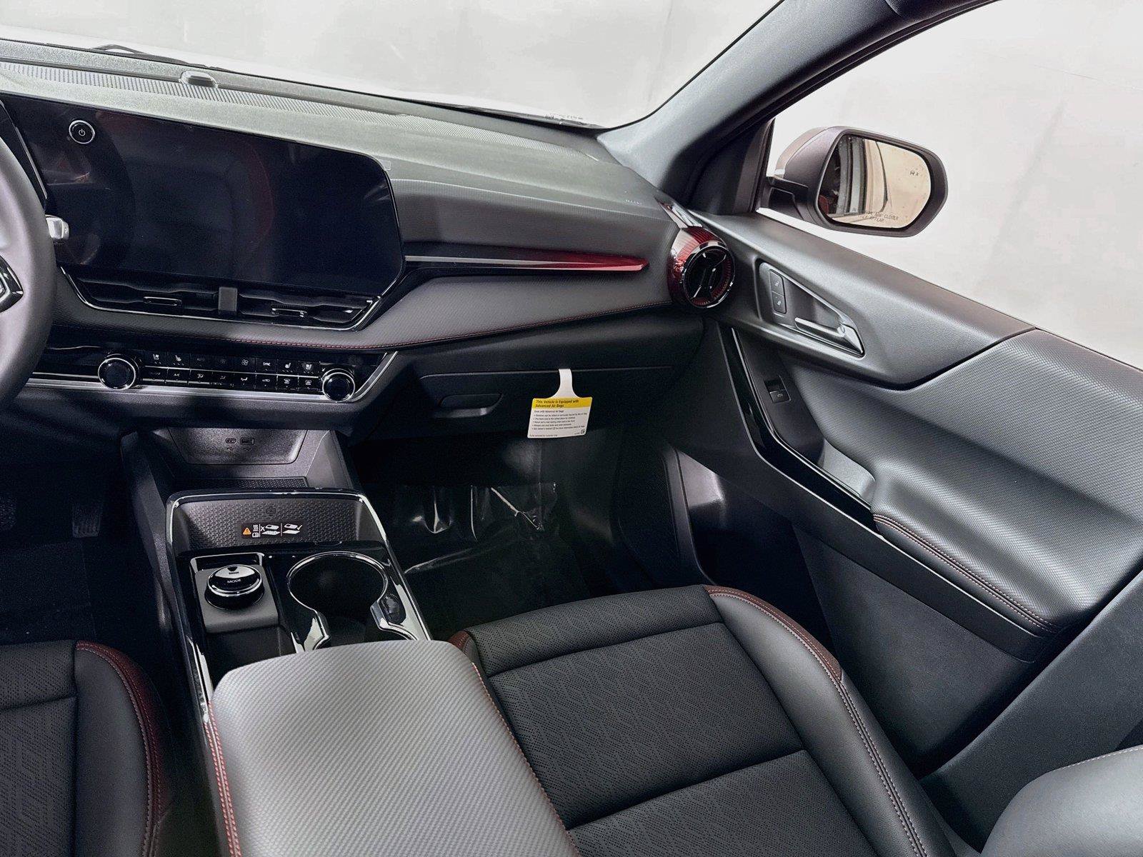 New 2027 Chevrolet Equinox RS w/ Convenience Package III AWD/4WD image 16