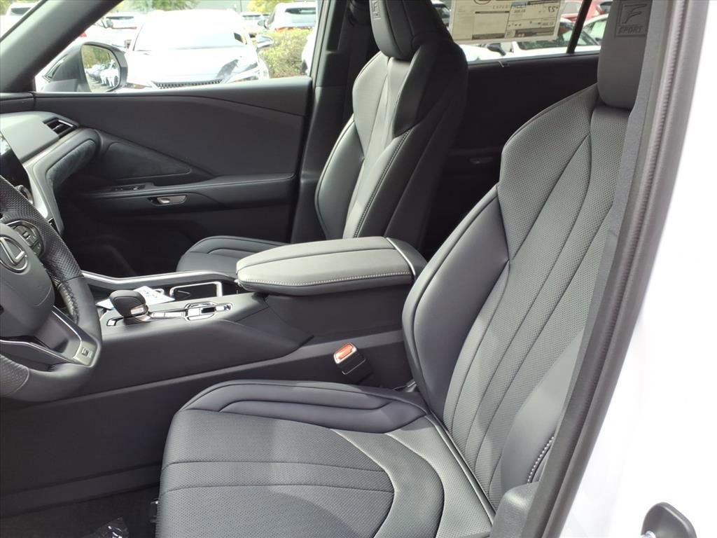 New 2026 Lexus TX 500h AWD image 13