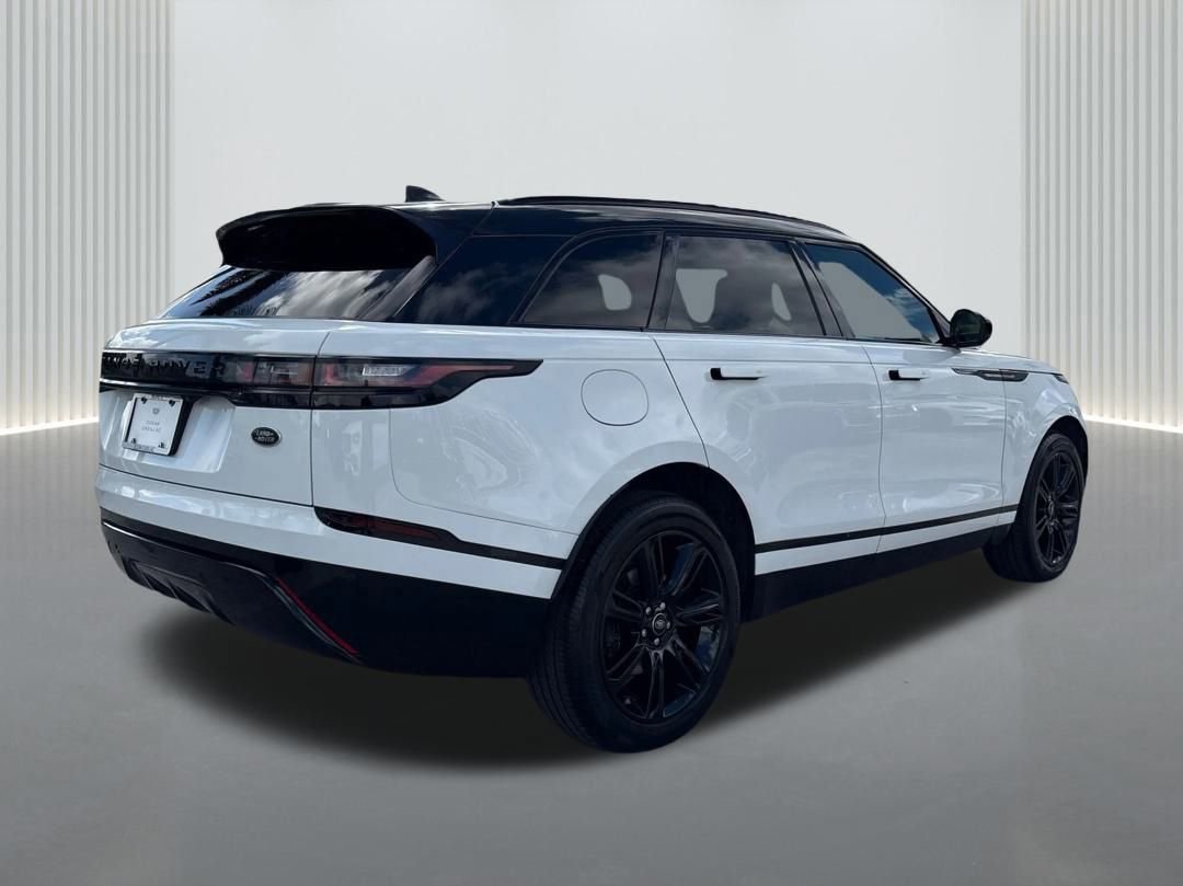 Used 2020 Land Rover Range Rover Velar R-Dynamic S image 5