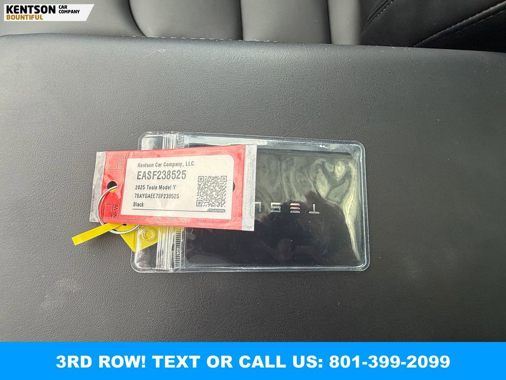 Used 2025 Tesla Model Y Long Range AWD/4WD image 41