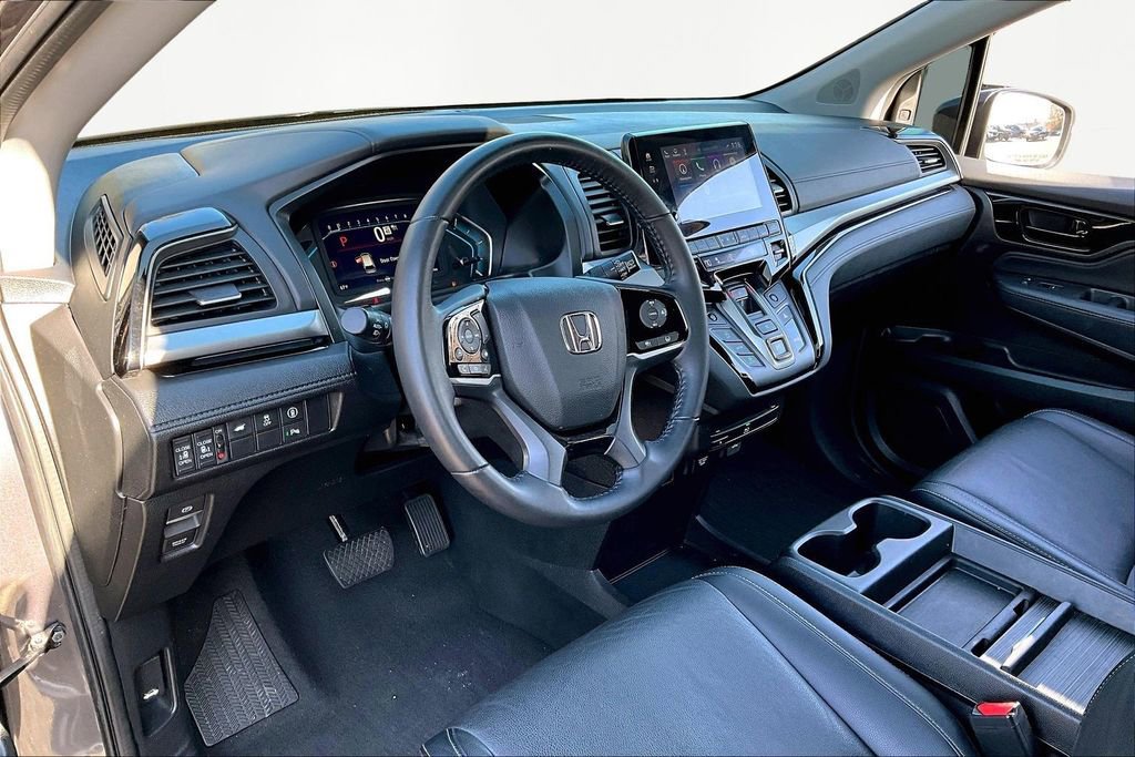 Used 2022 Honda Odyssey Touring image 14