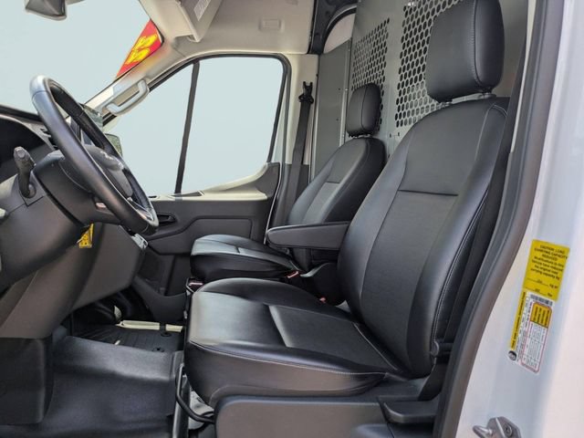 Used 2022 Ford E-Transit Medium Roof RWD image 19