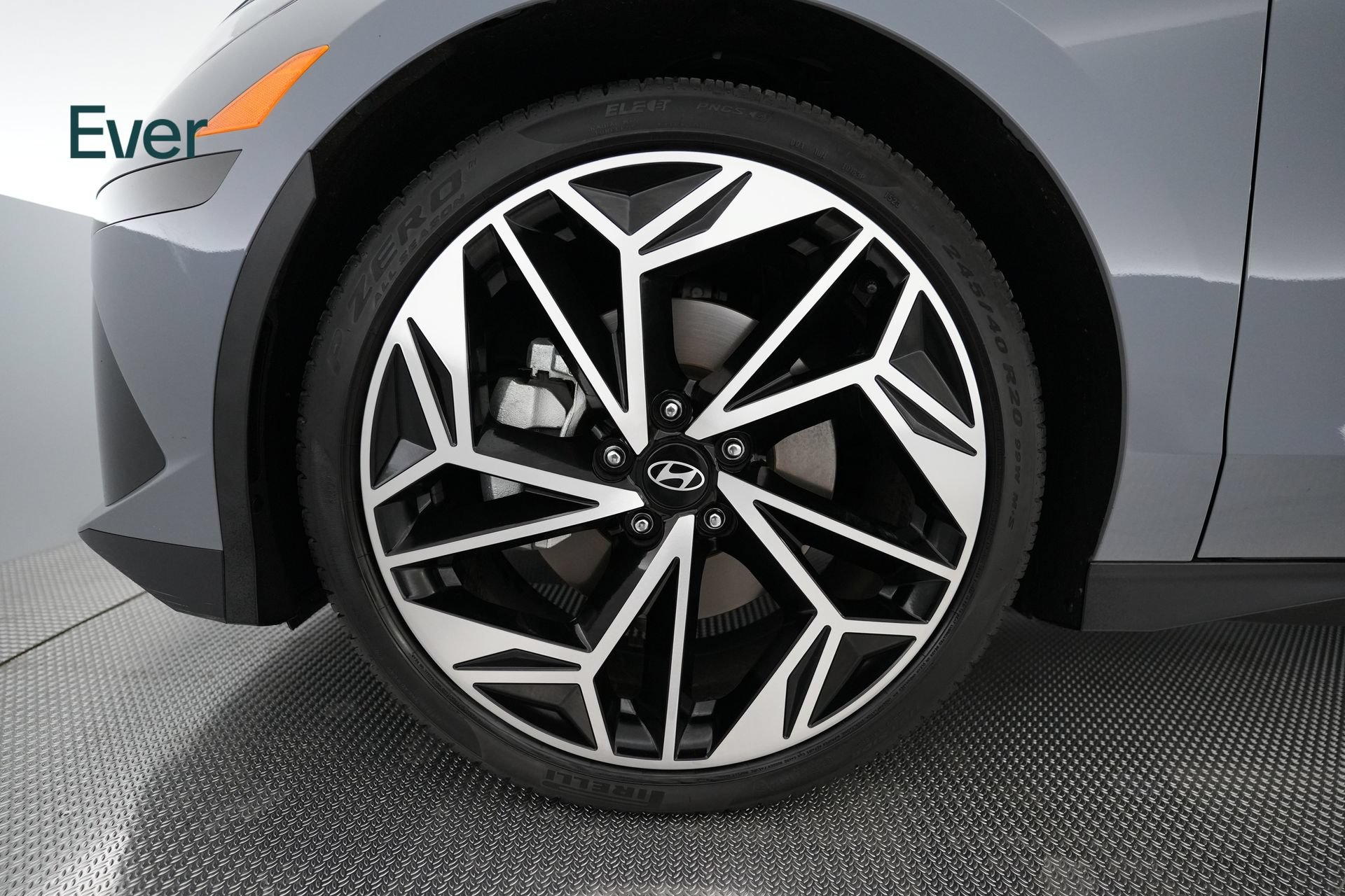 Used 2024 Hyundai Ioniq 6 SEL RWD image 17