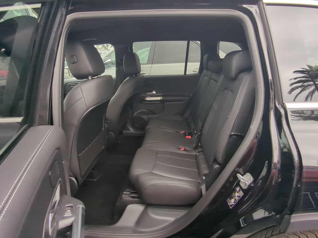 Used 2024 Mercedes-Benz GLB 250 image 5
