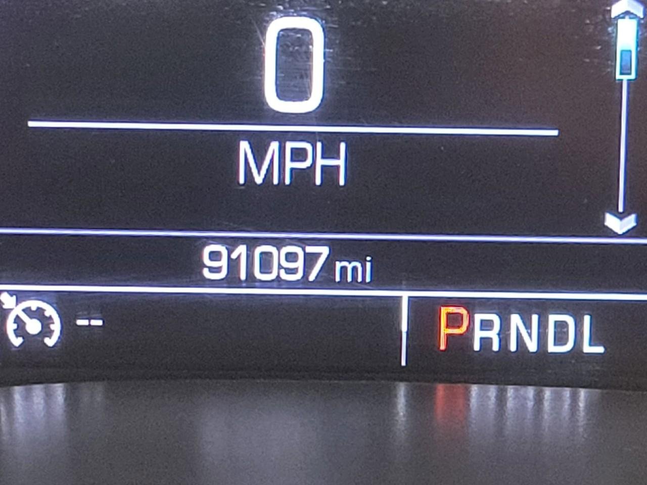 Used 2018 Chevrolet Colorado LT image 2