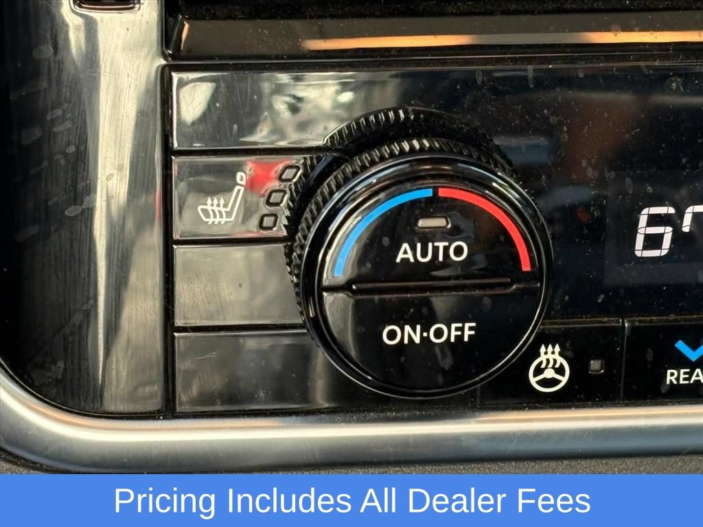 Certified 2023 Nissan Rogue Platinum w/ Platinum Premium Package FWD image 13