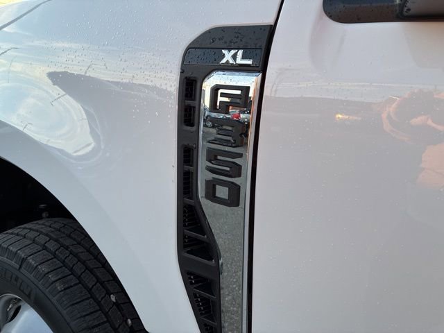 New 2026 Ford F350 XL image 17