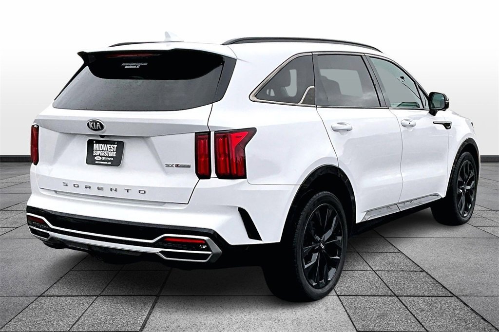 Used 2021 Kia Sorento SX image 11