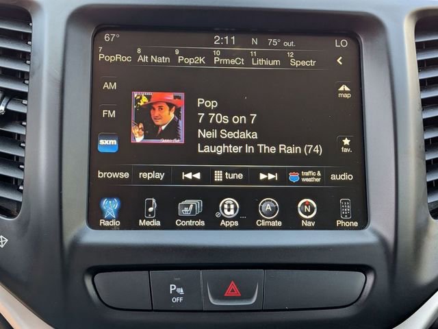 Used 2018 Jeep Cherokee Overland image 22