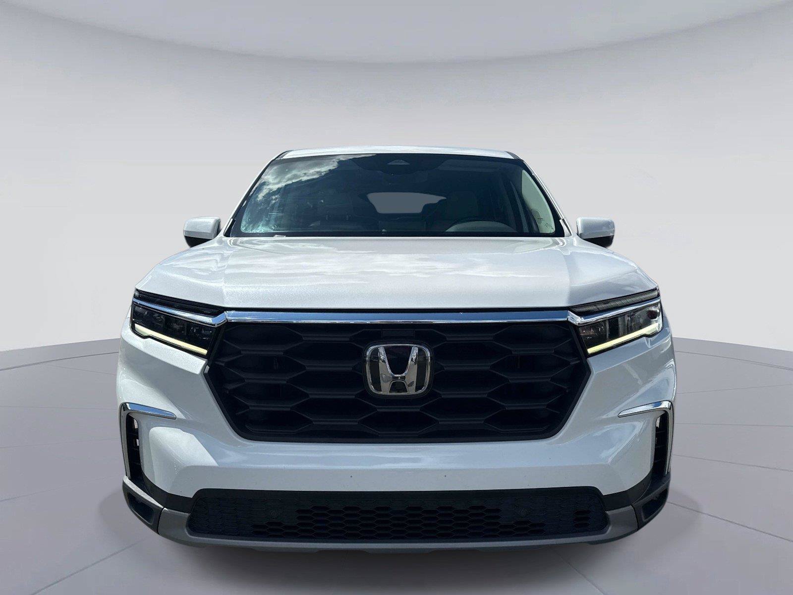 Certified 2024 Honda Pilot EX-L image 9