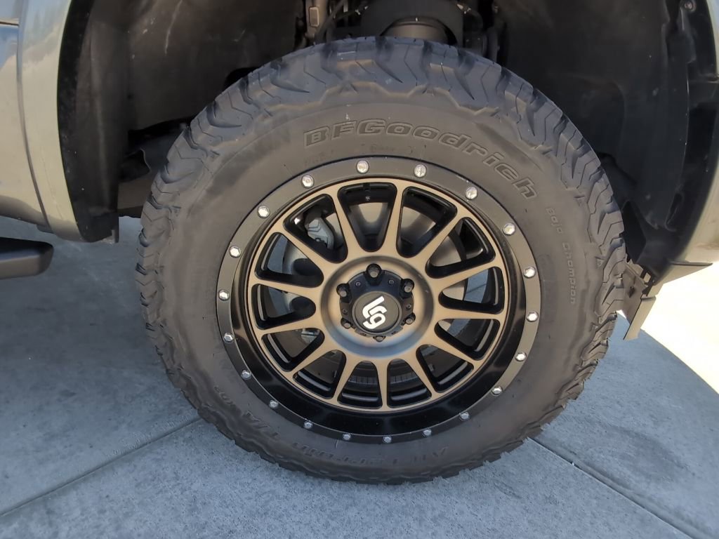 Used 2019 Ford F150 XLT w/ Equipment Group 302A Luxury AWD/4WD image 33