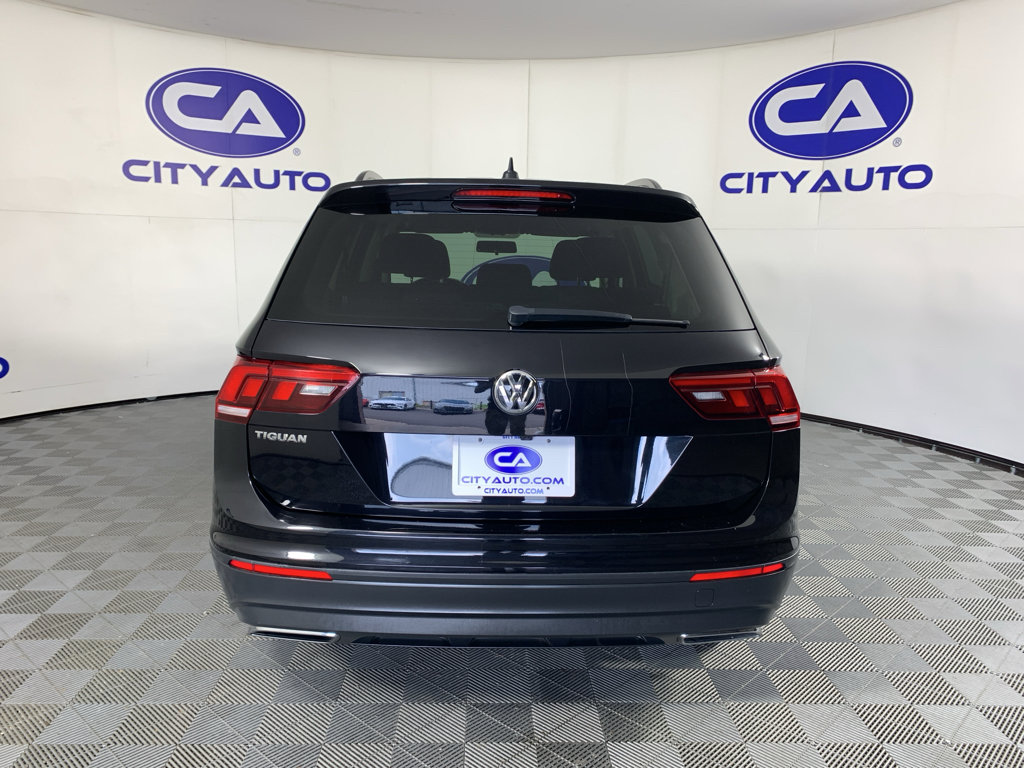 Used 2021 Volkswagen Tiguan S FWD image 4