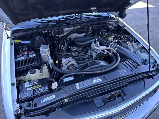 Used 1996 Chevrolet Blazer 4WD 4-Door image 24