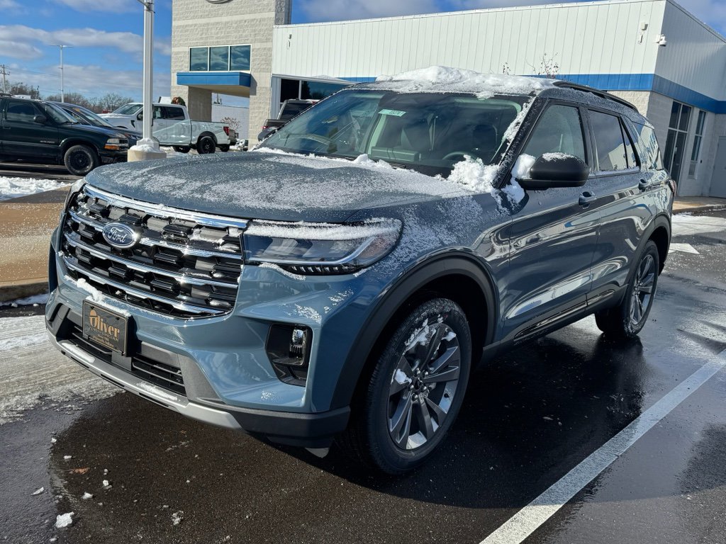 New 2026 Ford Explorer Active w/ Active Comfort Package image 4
